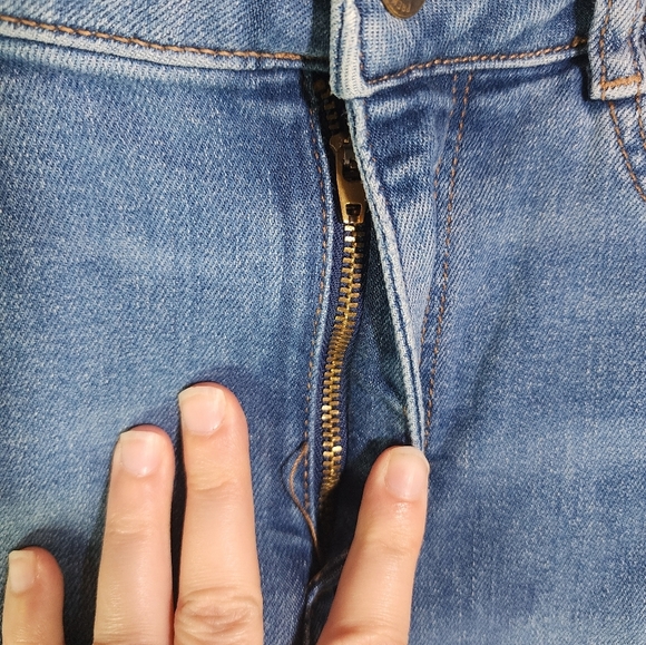 ZARA Hi-Rise Front Side Slit Ankle Cropped Jeans Size 6 - Picture 7 of 10